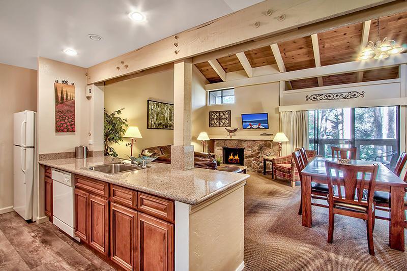 South Lake Tahoe Resort - Steps To Beach & Close To Heavenly Exterior photo